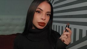 brown lipstick