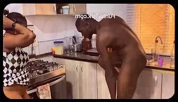 Nigerian MILF FMM Threesome – Intense Ebony Action 2025 edition