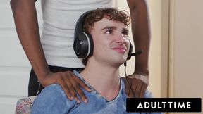 ADULT TIME - Gamer Ryan Jacobs &amp; Roommate Jade Desire Turn Shoulder Massage Into Jerk Off Session