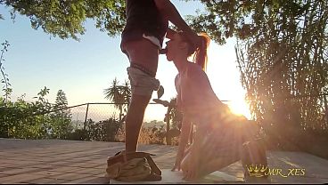 Ginger Bunny Caught Sunset Fucking and Deepthroat On Patio
