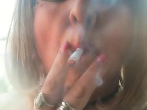 Stefanie sexy smoking.
