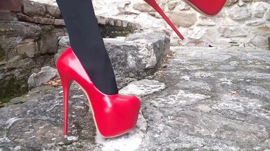 Laura the teen stepsister struts in heels and stockings