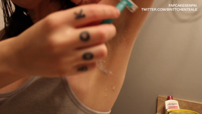 Shaving My Armpits in a Sports Bra