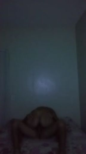 FUCK OF A VERY HORNY COUPLE IN LOVE SHE LIKES TO SIT HARD