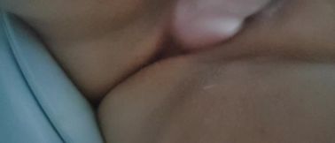 HONEY IS FLOWING FROM THE WOMAN&#039;S PUSSY TURKISH MATURE