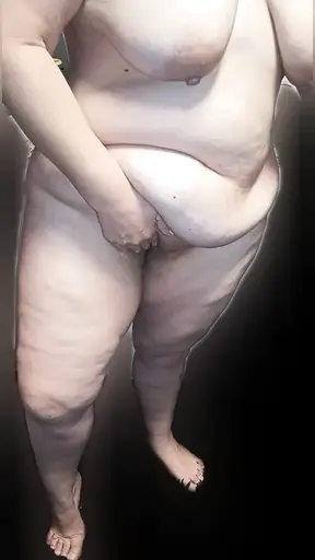 Mature hungarian gypsy woman pussy focus tease – pussy stroking, finger wetting, gypsy milf pussy close up video