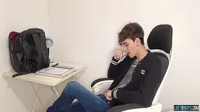 Henry Evans - Cute Cums On His Homework While Jerking Solo 9 Min