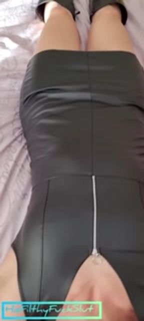 Super Hot 🔥 Teaze 😈😈😈Join our OnlyFans for Exclusive Content 🌶🌶Vid's &amp; Pic's 🌶🌶