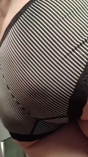 Body Worship in Panties