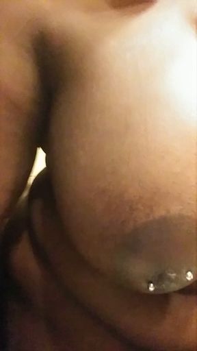 Playing wit my pussy at my neighbors house