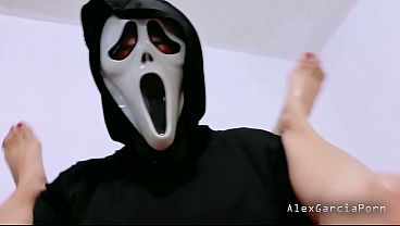 AGbg Mi novio se disfraza y me toma por sorpresa con su disfraz y un consolador pareja con disfraz folla salvajemente
