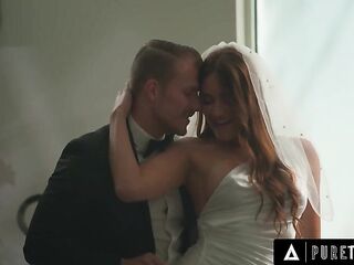 Bride Gets Free Used On Her Wedding Day