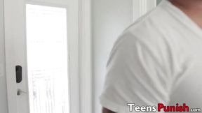 Busty blonde Daisy Lynne serves footjob before offering her wet pussy to get bang