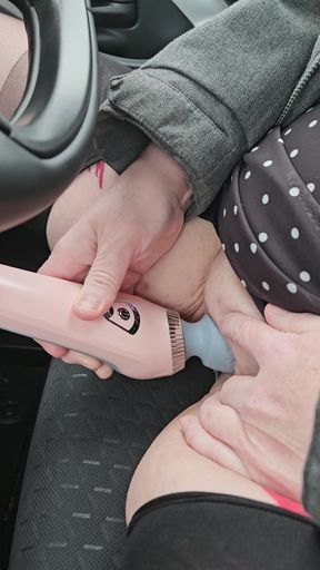 Using wand in car