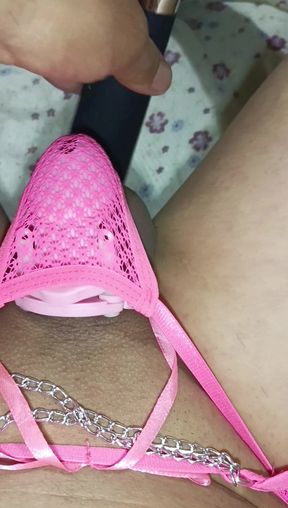 This Is How You Masturbate While in Chastity