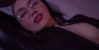 Kinky Husband Pussy Eating His Wench's and She Takes Real Orgasm.