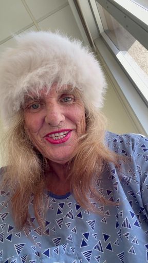 Lizzy Yum STATUS UPDATE 8