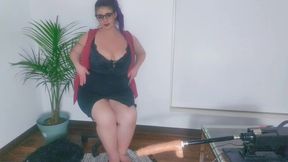 French Sex Coach rides the ultimate fuck machine