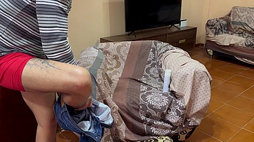 Me toco rasurarme el culo para la próxima recibir bien lampiño la próxima verga que se me presente