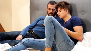 Young American Eric Lenn anal fucked,