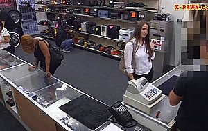 Big ass babe pawns her pussy and banged at the pawnshop