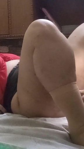 I Was Changing My Dress, and My Brother-in-law Was Secretly Looking at Me. I Caught Him Watching Indian Blowjob Queen