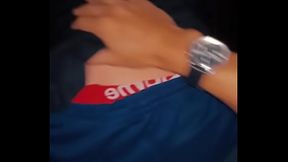 entre rose y rose y unos tragos el vecino termina follandome