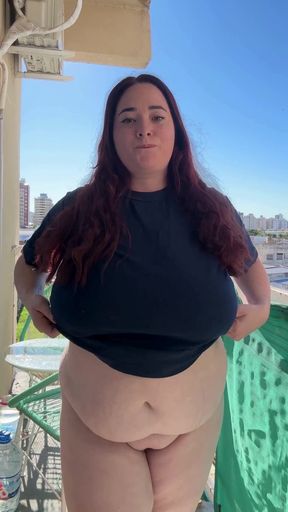 Curvy woman in bikini