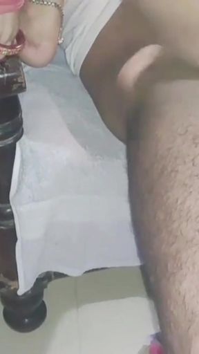 My cute stepsister give me chance for fucking yesterday. Both of us enjoyed full night, hindi sex video   Clip 1