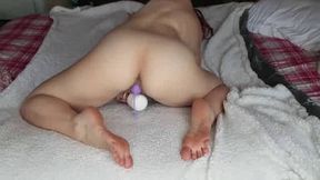 Horny Teen Squirts on Webcam with Sex Toy