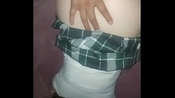&iquest_Que puede salir mal? Estudiante y padrastro se quedan solos en casa por la noche