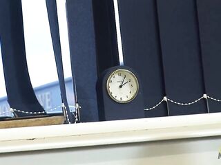 Breathtaking babe teaching a ally how to please a hard penis