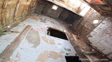 EXPLORING STRANDED SHIP XL - ASS Fucked on the Beach ~ Mei Pang