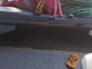💦TRAIN TOILET TAMIL BHABHI Tamil housewife cowgirl Jennifer fuck very hard