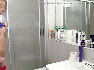Agreeable Violette Masturbation