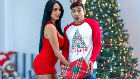 Anissa Kate's oral sex by Mom Wants To Breed