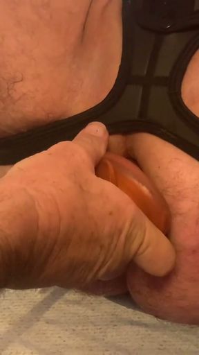 2of3 More of a great session with Hubby using my hole.Some fisting and slink deep in my guts.  Mmmm   Clip 2