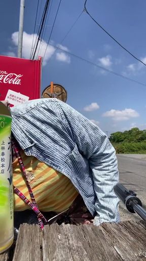 No. 222: Showing off My Pussy While Buying a Snack From a Vending Machine and a Pack of Pads