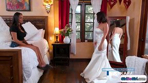 Gf licking busty brunette before wedding