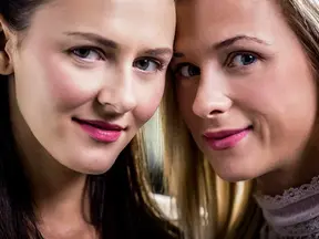 Do You Wanna Play With Me? - Cristal Caitlin &mdash;  Kira Zen