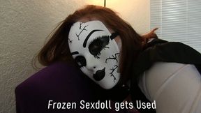 Frozen Reall doll Evangeline Fucked 2