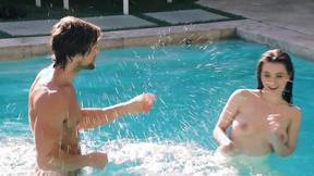 ”Vixen Lana Rhoades Has Sex With Her Boss”