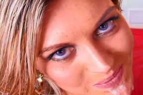 TOP Mature girl fucks thick latte