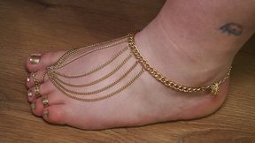 Foot on face – 10 steps of submission