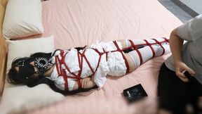 hui30- tightly bondage and vibrator
