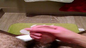 Jerking off my hairy cock to cumshot