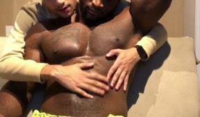 vd_44_sanninred(black_guy_serviced)