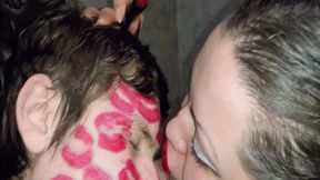 Lipstick kisses as payment for a massage WMV(1280*720)HD