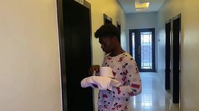 Hotel Receptionist Got Fucked