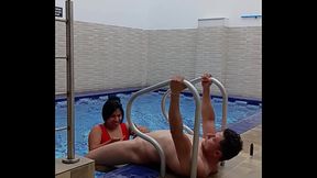 Venuslatina2 - UN D&Iacute_A EN LA PISCINA EXCELENTE FACIAL.. que rico se pasa con un buen macho